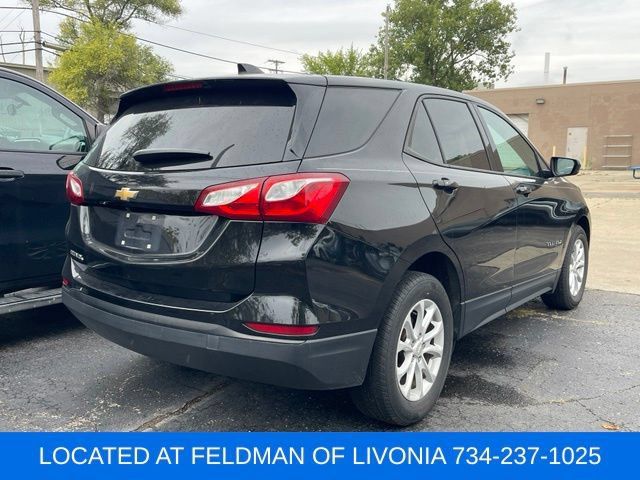 Certified 2019 Chevrolet Equinox LS w/ LS Convenience Package FWD image 3