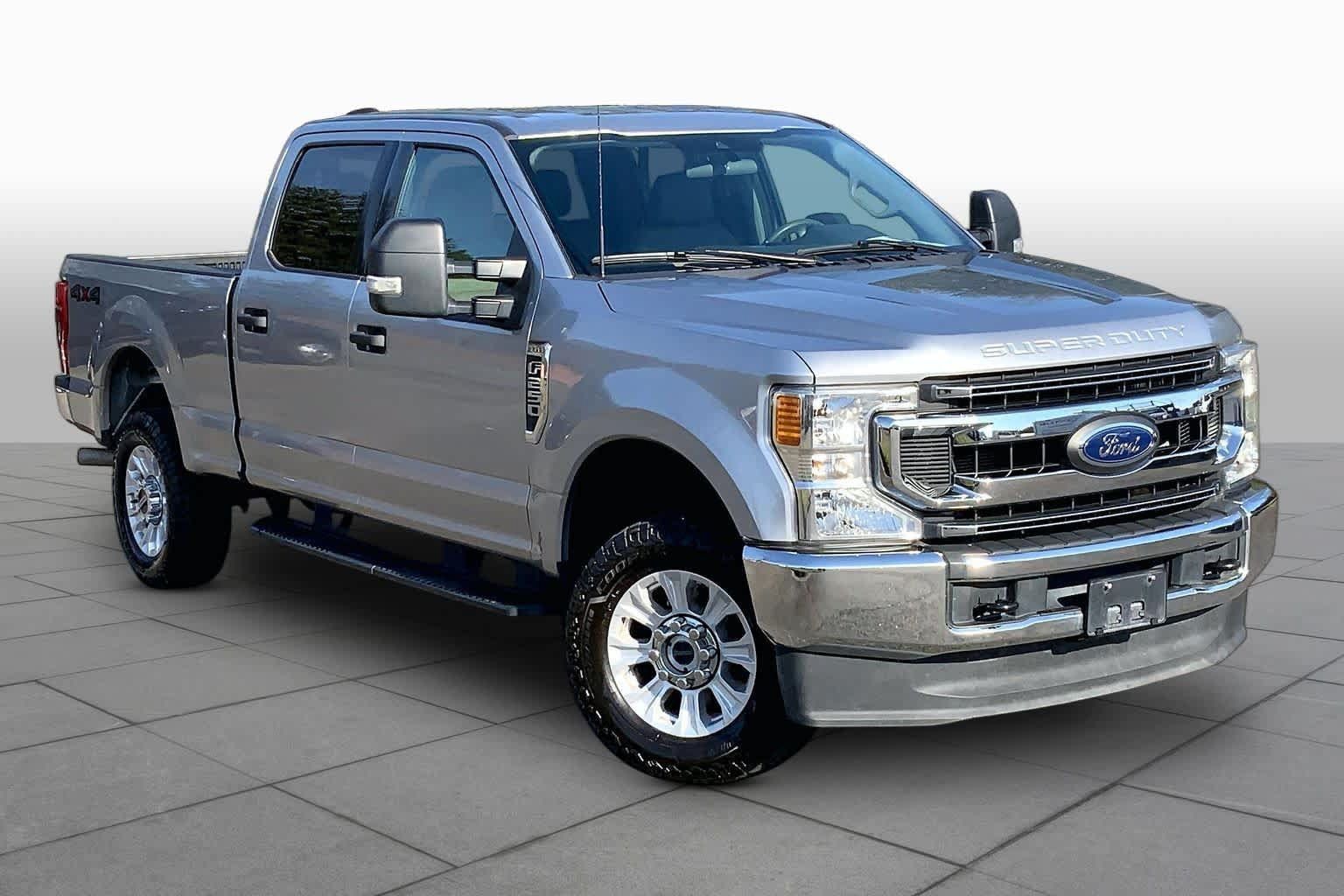 Used 2022 Ford F250 XLT AWD/4WD image 3