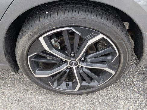 Used 2025 Nissan Altima 2.5 SR image 9