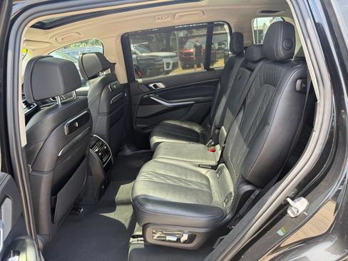Used 2023 BMW X7 xDrive40i AWD/4WD image 30