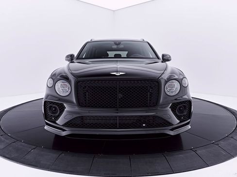 Used 2023 Bentley Bentayga AWD/4WD image 15