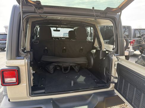 Certified 2022 Jeep Wrangler Unlimited Sport image 7