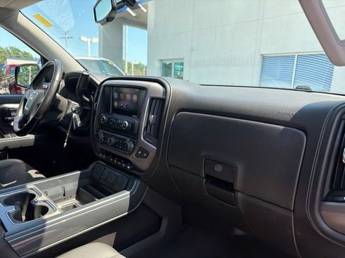 Used 2015 GMC Sierra 1500 SLE w/ All-Terrain Package AWD/4WD image 26