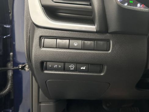 Used 2026 Nissan Rogue SV AWD/4WD image 20