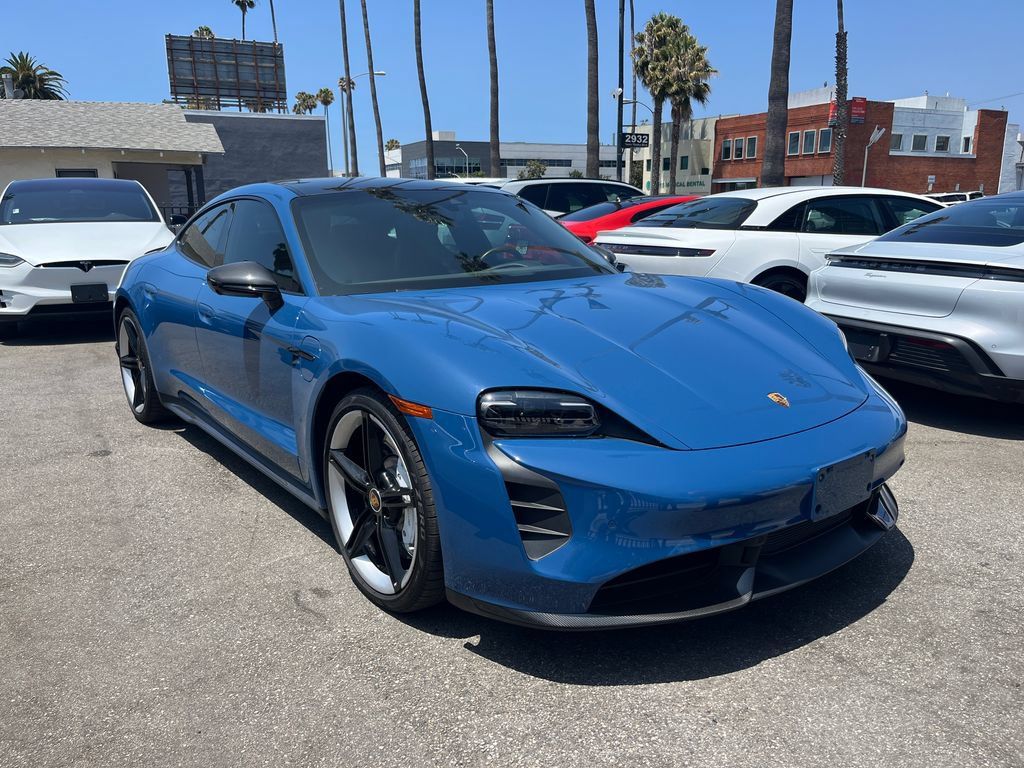 Used 2023 Porsche Taycan RWD image 3