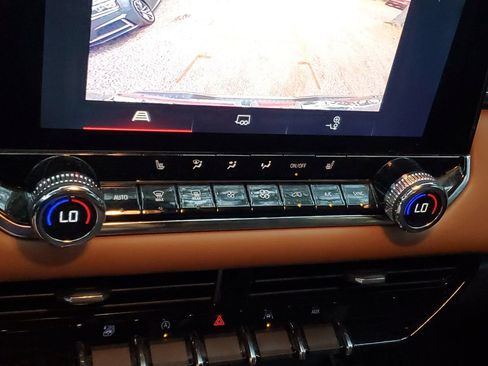 Used 2023 GMC Canyon AT4 AWD/4WD image 22