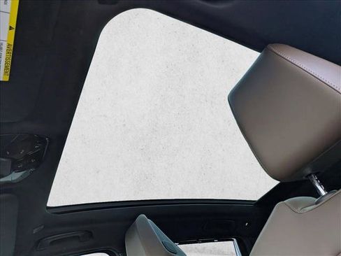 Certified 2025 BMW X3 xDrive30i w/ Premium Package image 17