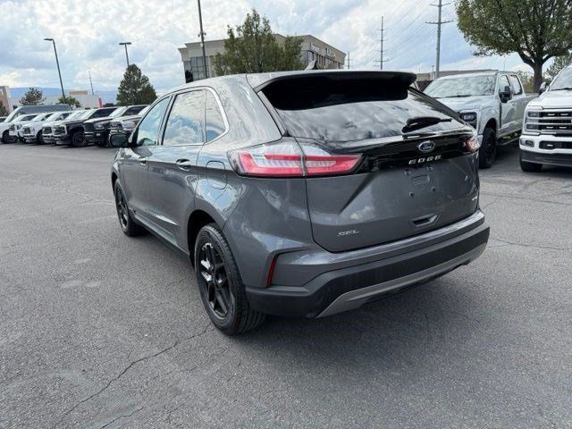 Used 2022 Ford Edge SEL AWD/4WD image 10