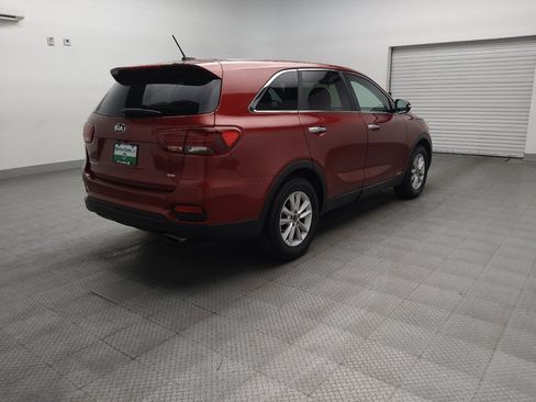 Used 2020 Kia Sorento LX AWD/4WD image 9