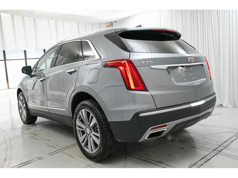 Certified 2024 Cadillac XT5 Premium Luxury image 5