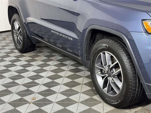 Used 2020 Jeep Grand Cherokee Limited image 12