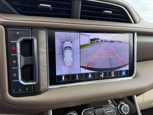 Used 2021 GMC Yukon Denali AWD/4WD image 24