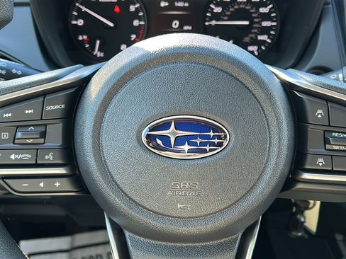 Certified 2025 Subaru Impreza 2.0i image 11