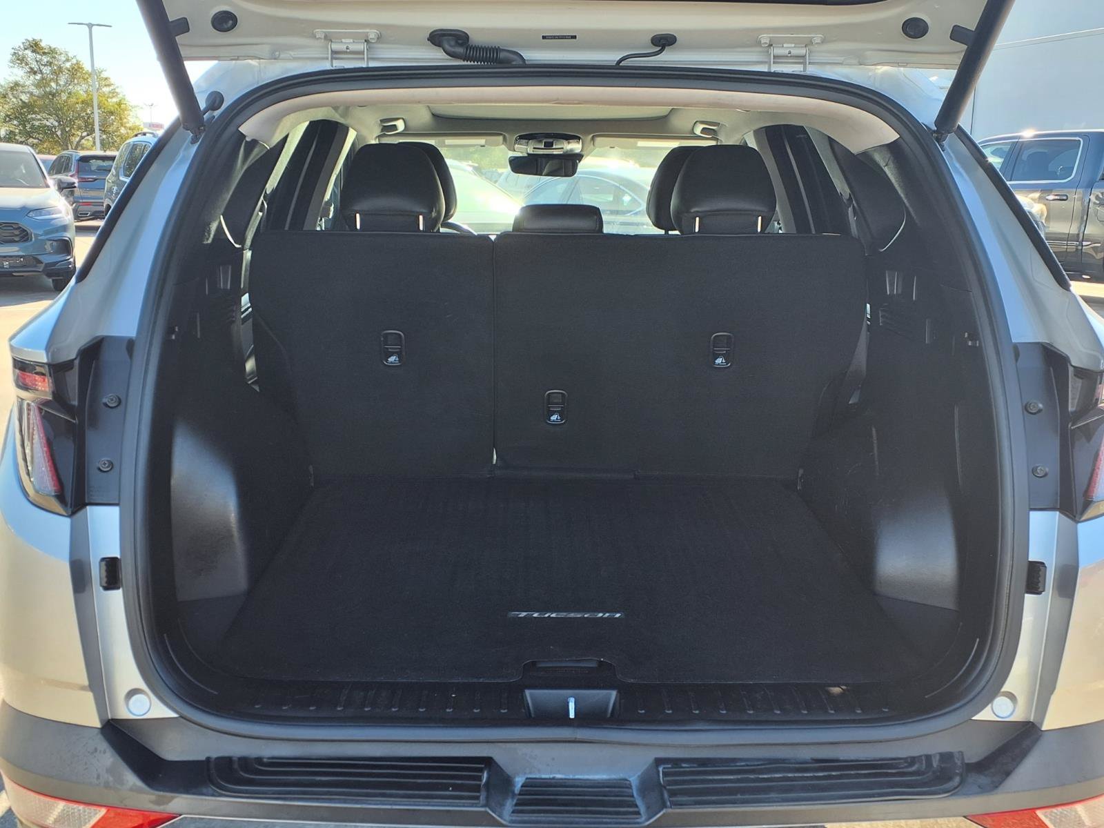 Used 2023 Hyundai Tucson Limited FWD image 19