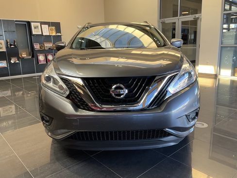 Used 2016 Nissan Murano SV w/ Premium Package image 2