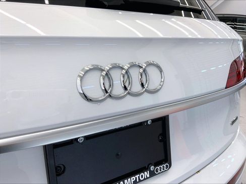 Used 2025 Audi Q5 2.0T Premium Plus w/ Premium Plus Package image 30