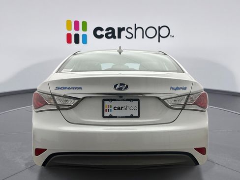 Used 2014 Hyundai Sonata Hybrid image 3