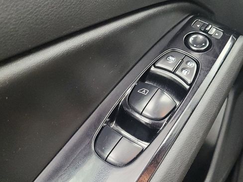 Used 2023 Nissan Altima 2.5 SV FWD image 27