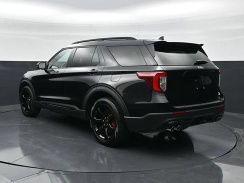Used 2024 Ford Explorer ST w/ Technology Package AWD/4WD image 8