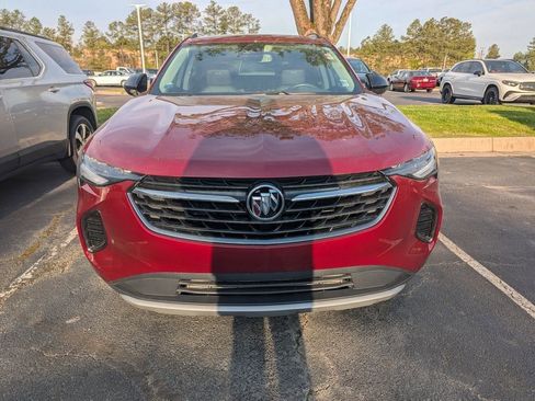 Used 2022 Buick Envision Essence w/ Sport Touring Package FWD image 2