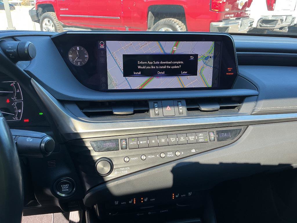 Used 2019 Lexus ES 350 w/ Premium Package FWD image 15