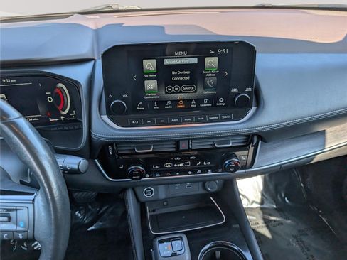 Used 2022 Nissan Rogue Platinum AWD/4WD image 19