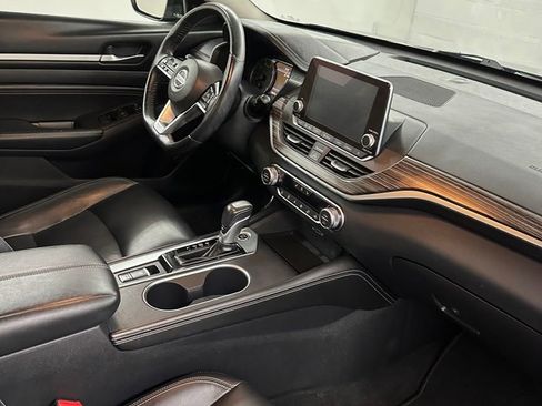 Used 2019 Nissan Altima 2.5 Platinum AWD/4WD image 37