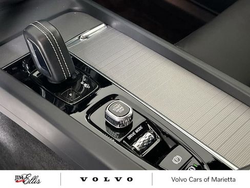 Used 2021 Volvo XC60 T8 R-Design w/ Protection Package Premier image 20