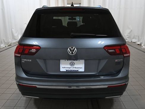 Used 2021 Volkswagen Tiguan SE AWD/4WD image 12
