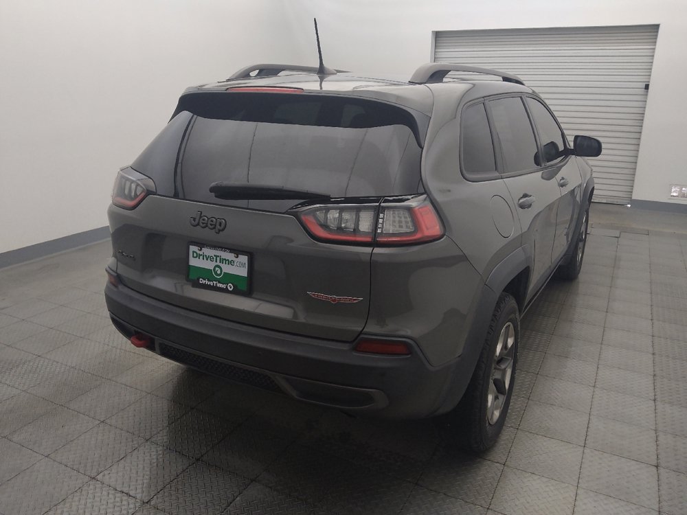 Used 2019 Jeep Cherokee Trailhawk AWD/4WD image 7