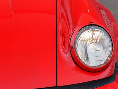Used 1989 Porsche 911 Carrera RWD image 33
