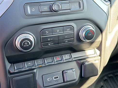 New 2026 GMC Sierra 1500 Pro w/ Pro Value Package image 13