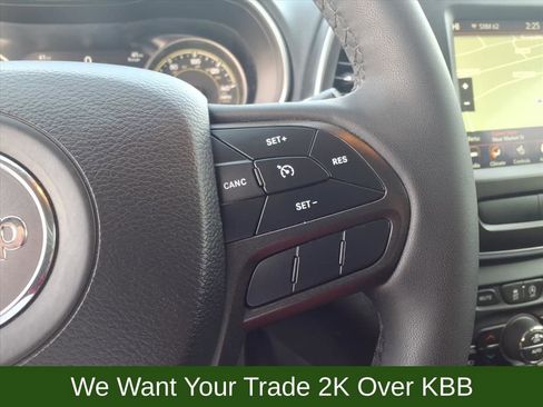 Used 2022 Jeep Cherokee Trailhawk w/ Sun, Sound & Nav Group image 26