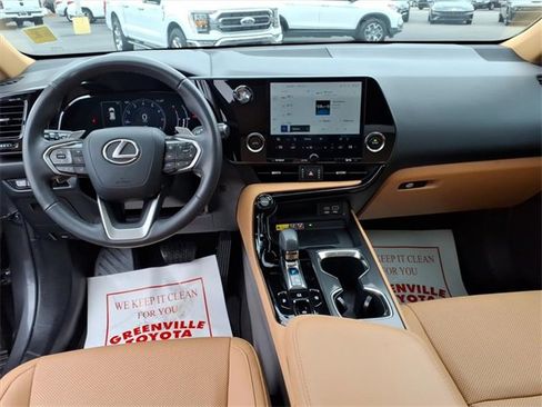 Used 2024 Lexus NX 250 250 Premium image 10