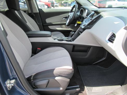 Used 2016 Chevrolet Equinox LT FWD image 10