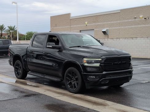 Used 2022 RAM 1500 Laramie AWD/4WD image 3