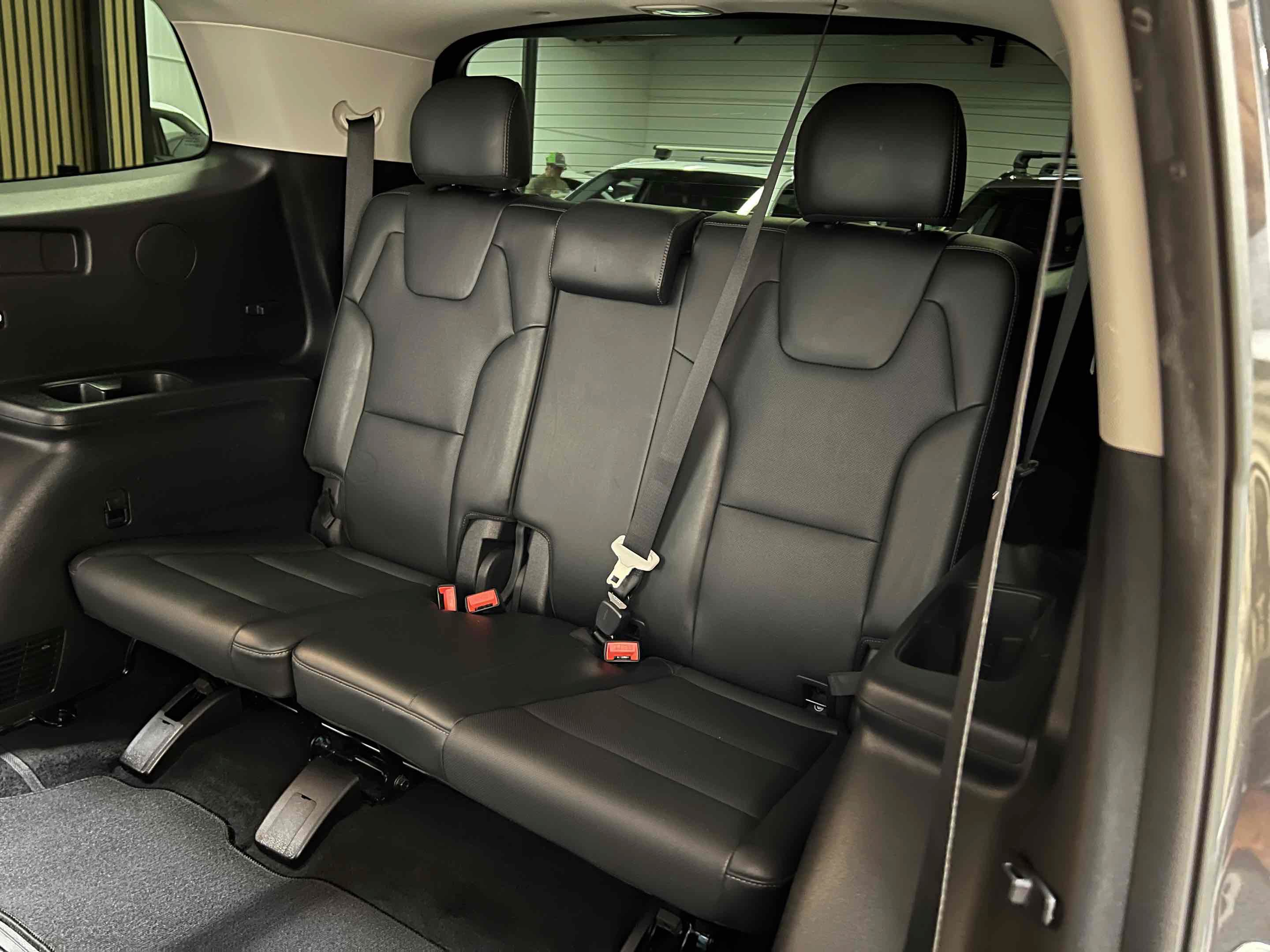 Used 2022 Kia Telluride EX w/ EX Premium Package FWD image 6