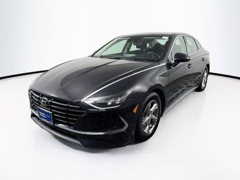 Certified 2023 Hyundai Sonata SE FWD image 4