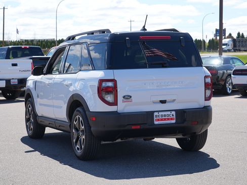 Used 2024 Ford Bronco Sport Outer Banks w/ Tech Package AWD/4WD image 5