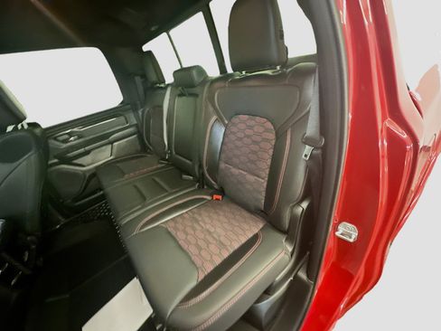 Used 2022 RAM 1500 Big Horn w/ Built-to-serve Edition AWD/4WD image 28