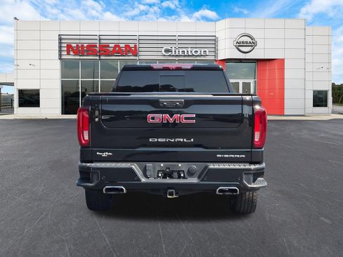 Used 2024 GMC Sierra 1500 Denali w/ Denali Reserve Package AWD/4WD image 4