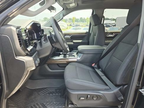 New 2026 Chevrolet Silverado 1500 RST w/ Z71 Off-Road Package AWD/4WD image 8