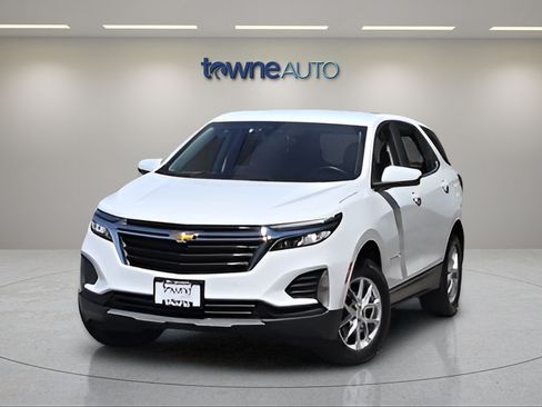 Used 2024 Chevrolet Equinox LT w/ LPO, Floor Liner Package AWD/4WD image 9