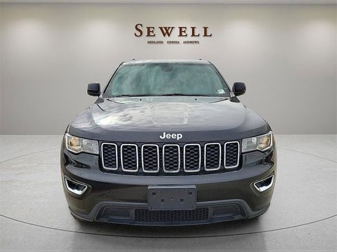 Used 2018 Jeep Grand Cherokee Laredo image 8