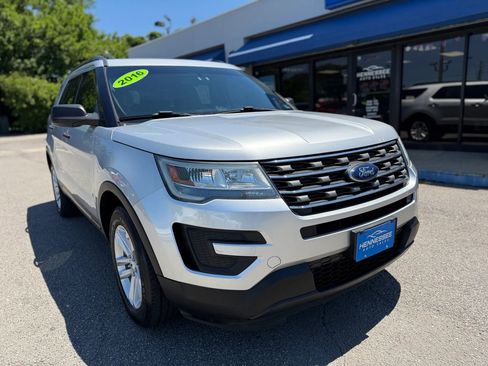 Used 2016 Ford Explorer 4WD image 10