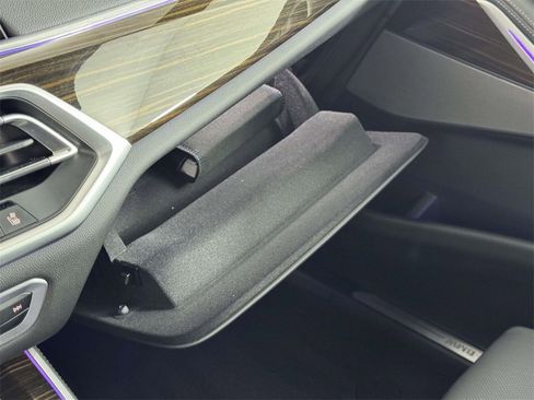 Used 2023 BMW X5 xDrive45e w/ Executive Package image 31