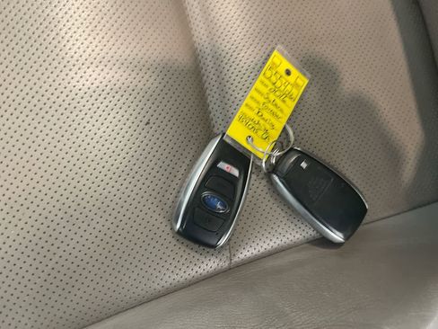 Used 2016 Subaru Forester 2.5i Touring w/ Eyesight & Navigation System image 27