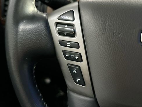 Used 2015 Nissan Armada Platinum image 22