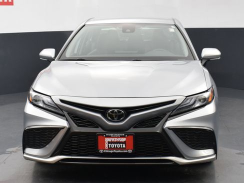 Used 2023 Toyota Camry XSE FWD image 7