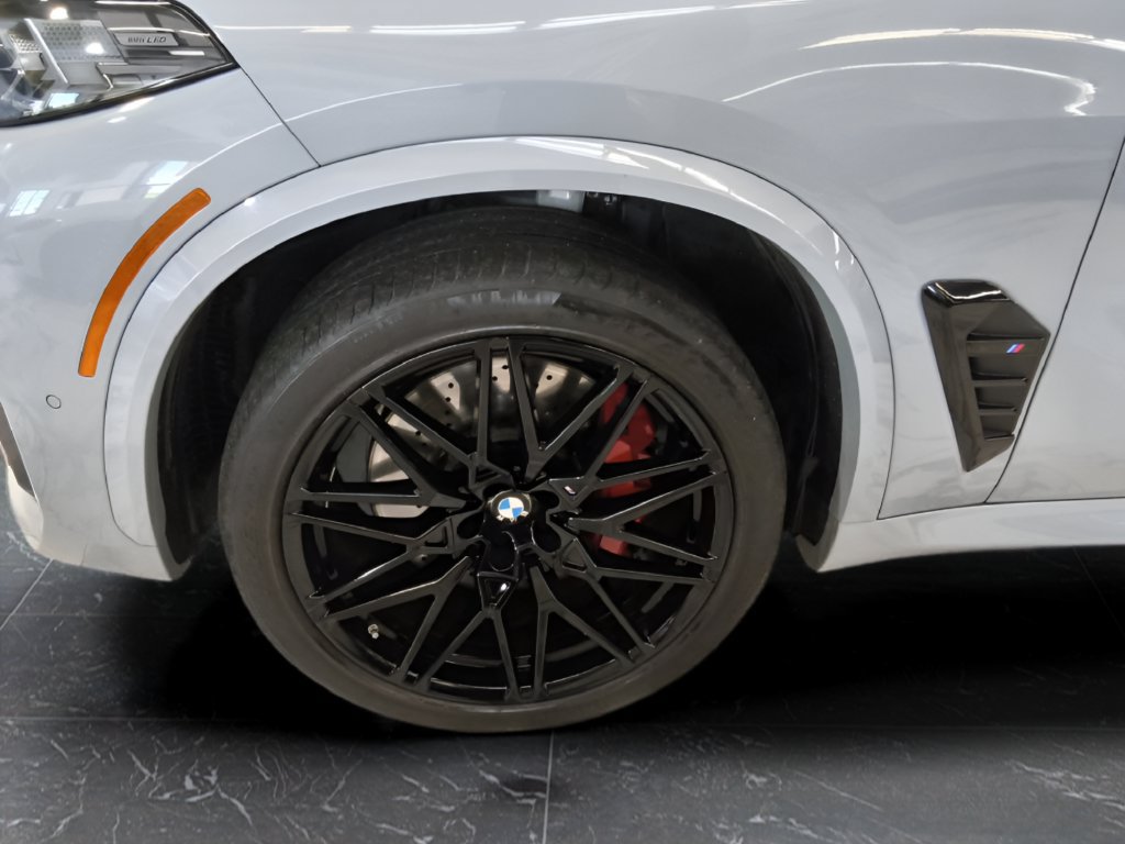 Used 2025 BMW X5 M Competition w/ Executive Package AWD/4WD image 8